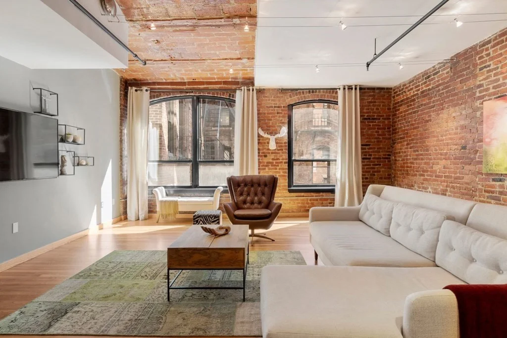 2 bed, 2 bath apartment for rent at 121 Beach St Unit 303, Leather District — photo 2 of 22