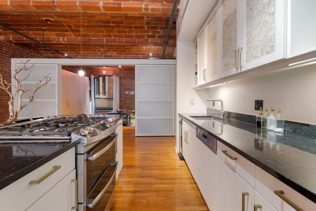 2 bed, 2 bath apartment for rent at 121 Beach St Unit 303, Leather District — photo 7 of 22