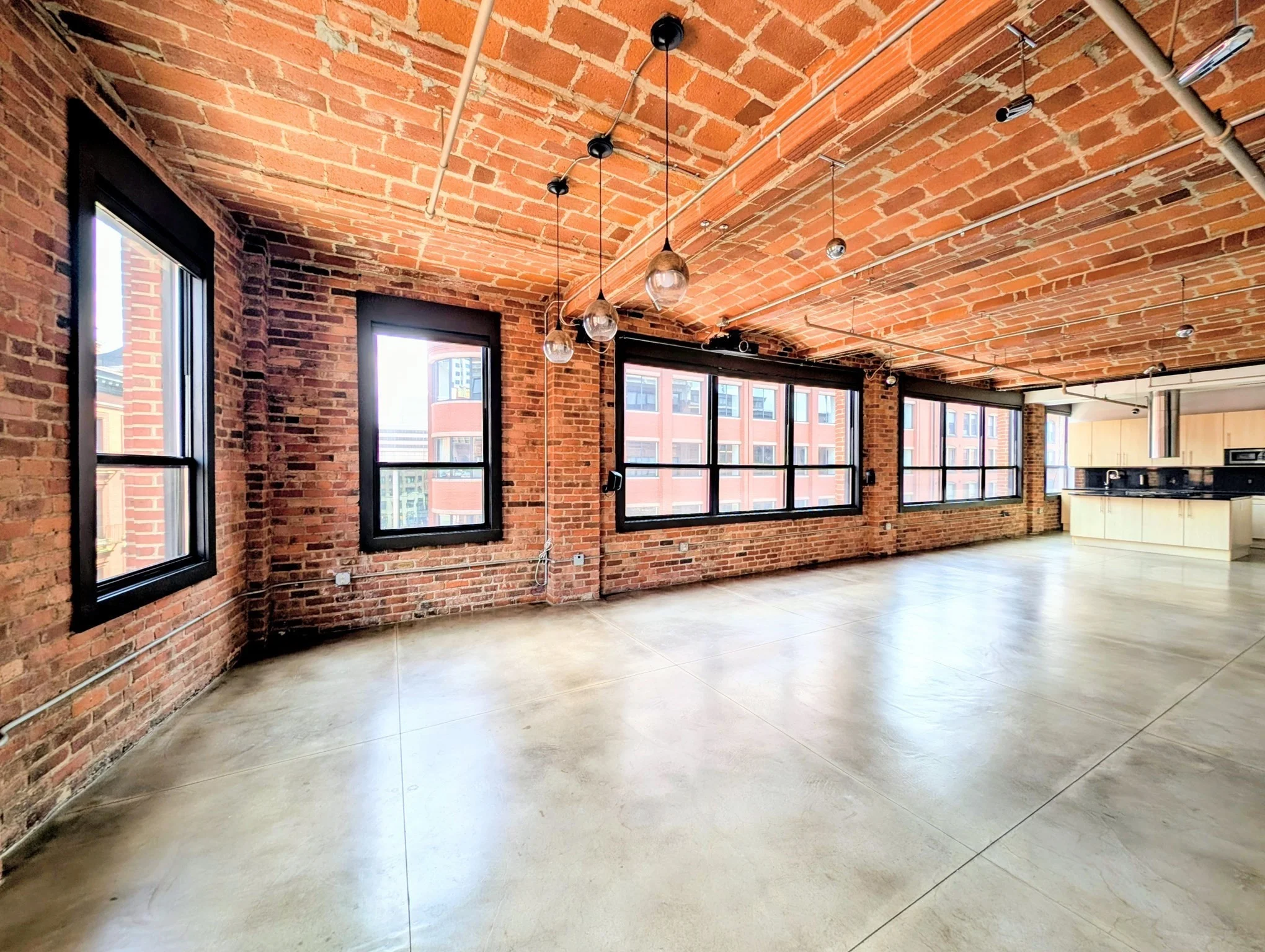 2 bed, 2 bath apartment for rent at 121 Beach St Unit 501, Boston Downtown — photo 16 of 21