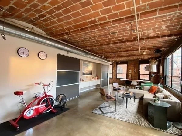 2 bed, 2 bath apartment for rent at 121 Beach St Unit 501, Boston Downtown — photo 7 of 21