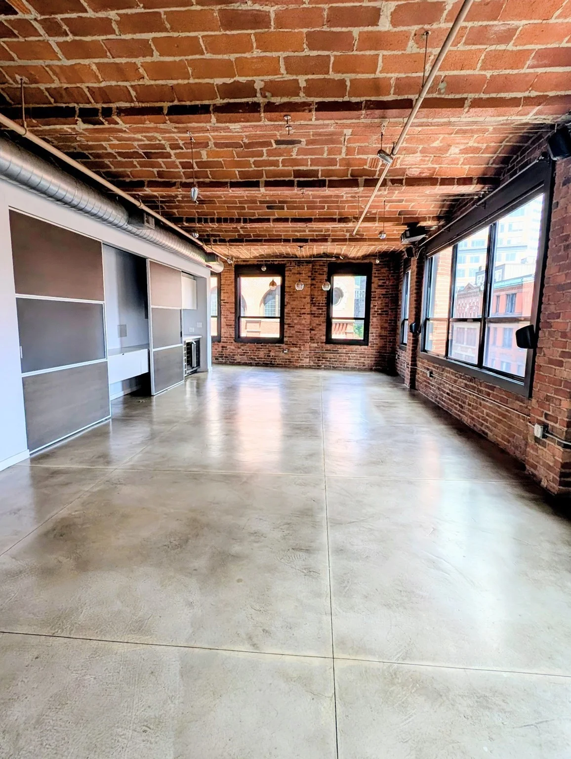 2 bed, 2 bath apartment for rent at 121 Beach St Unit 501, Boston Downtown — photo 14 of 21
