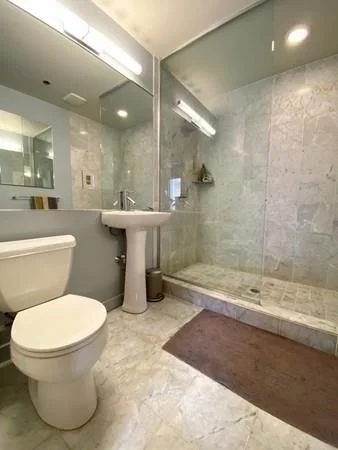 2 bed, 2 bath apartment for rent at 121 Beach St Unit 501, Boston Downtown — photo 10 of 21