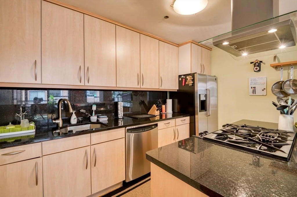 2 bed, 2 bath apartment for rent at 121 Beach St Unit 602, Leather District — photo 9 of 27