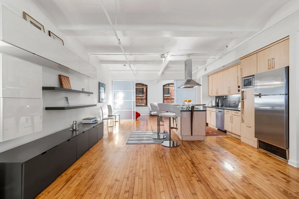 2 bed, 2 bath apartment for rent at 121 Beach Unit 403, Leather District