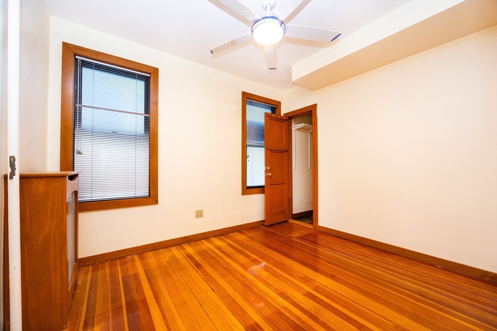 3 bed, 1 bath apartment for rent at 121 Browne St Unit 2, North Brookline — photo 14 of 19