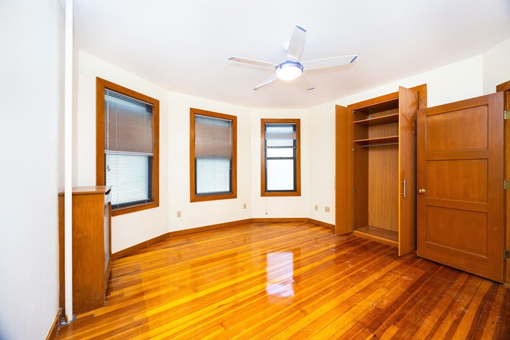 3 bed, 1 bath apartment for rent at 121 Browne St Unit 2, North Brookline — photo 10 of 19