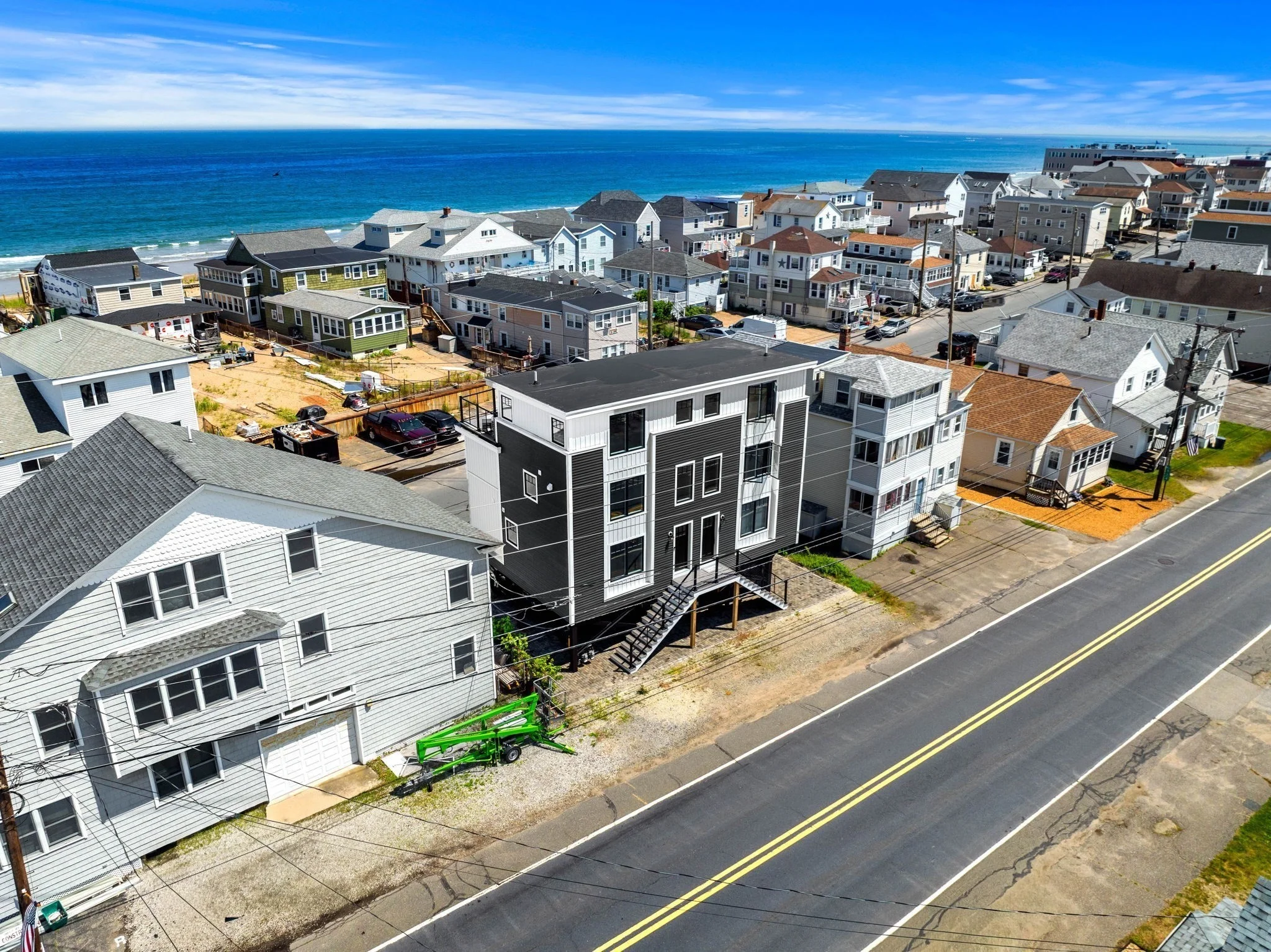 2 bed, 1 bath apartment for rent at 121 Central Ave Unit B, Salisbury Beach — photo 28 of 30