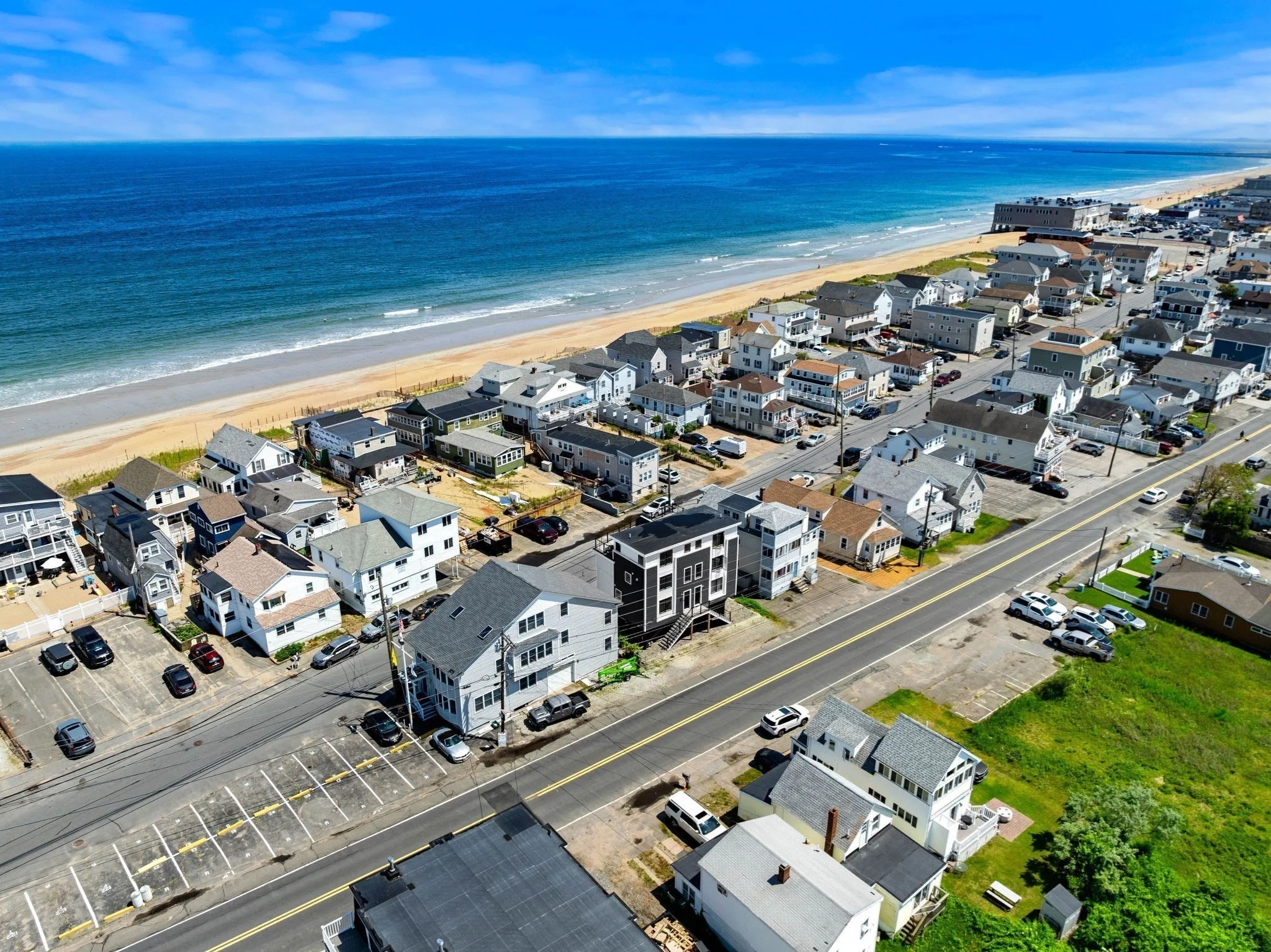 2 bed, 1 bath apartment for rent at 121 Central Ave Unit B, Salisbury Beach — photo 2 of 30