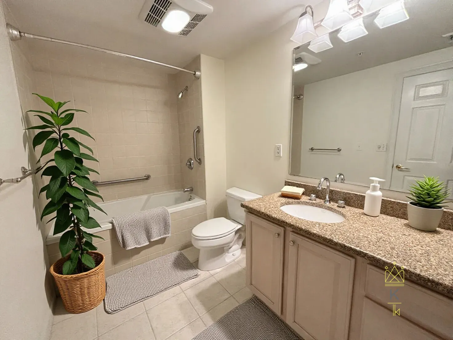 2 bed, 2 bath apartment for rent at 121 Centre St Unit Ph2, North Brookline — photo 7 of 10