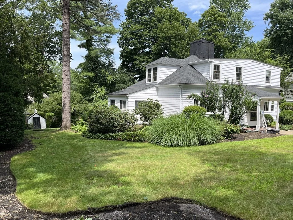 3 bed, 2 bath apartment for rent at 121 Claremont St Unit 0, Newtonville