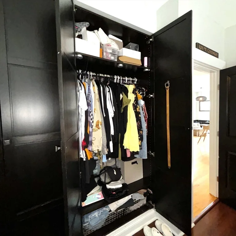 3 bed, 1 bath apartment for rent at 121 East Cottage St Unit 6, Dorchester — photo 14 of 26