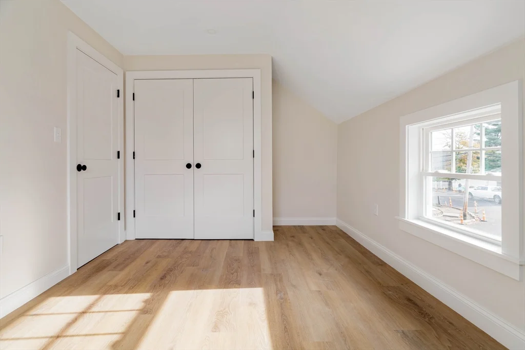 1 bed, 1 bath apartment for rent at 121 Fayette Unit B, Quincy — photo 12 of 12