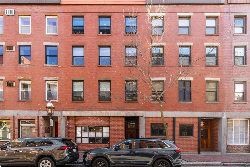 2 bed, 1 bath apartment for rent at 121 Fulton St Unit 3, North End — photo 20 of 21