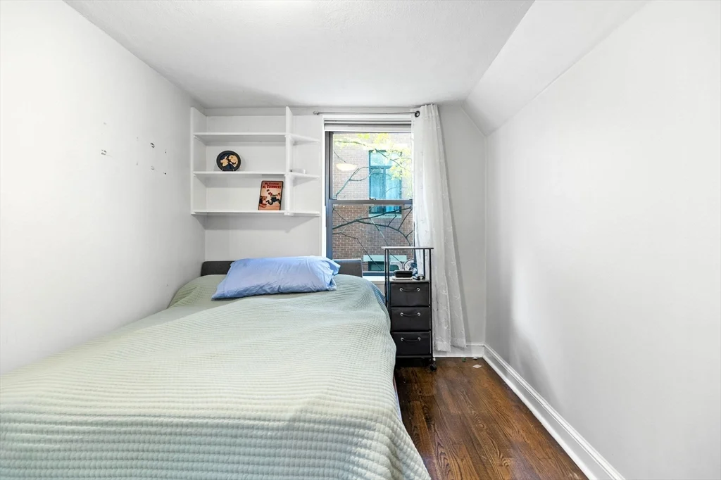 2 bed, 1 bath apartment for rent at 121 Fulton St Unit 3, North End — photo 17 of 21