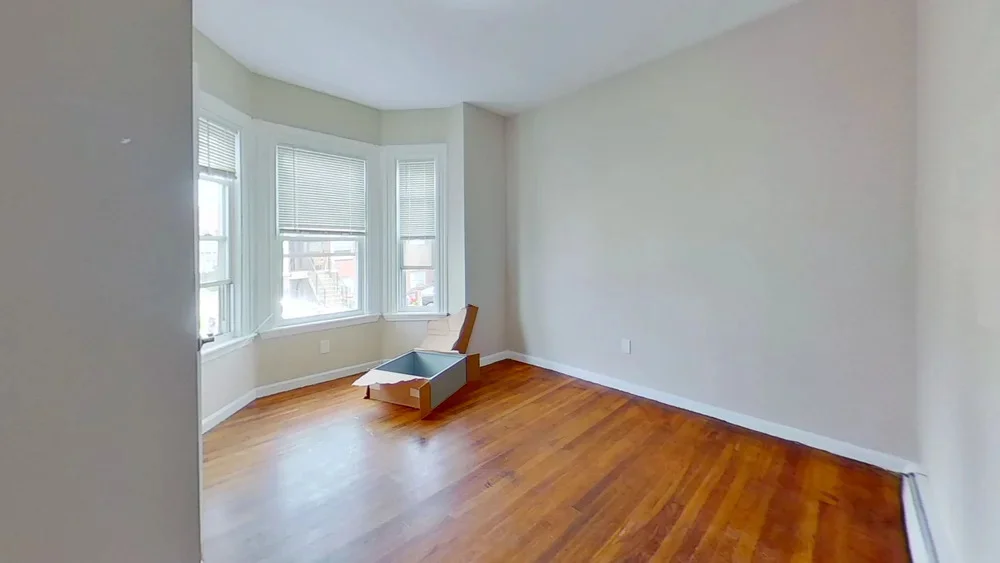 3 bed, 1 bath apartment for rent at 121 George St Unit 1, Roxbury — photo 5 of 7