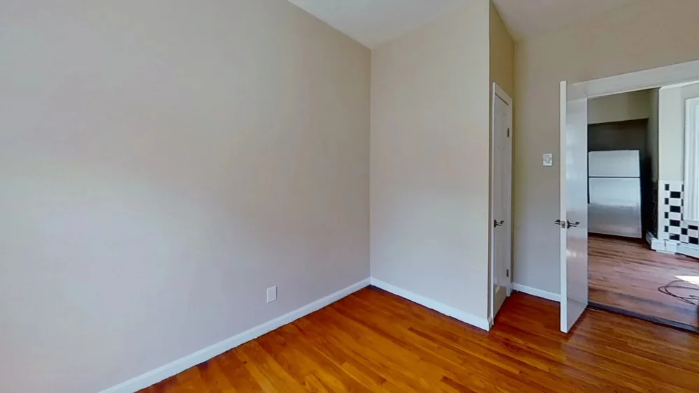 3 bed, 1 bath apartment for rent at 121 George St Unit 1, Roxbury — photo 4 of 7