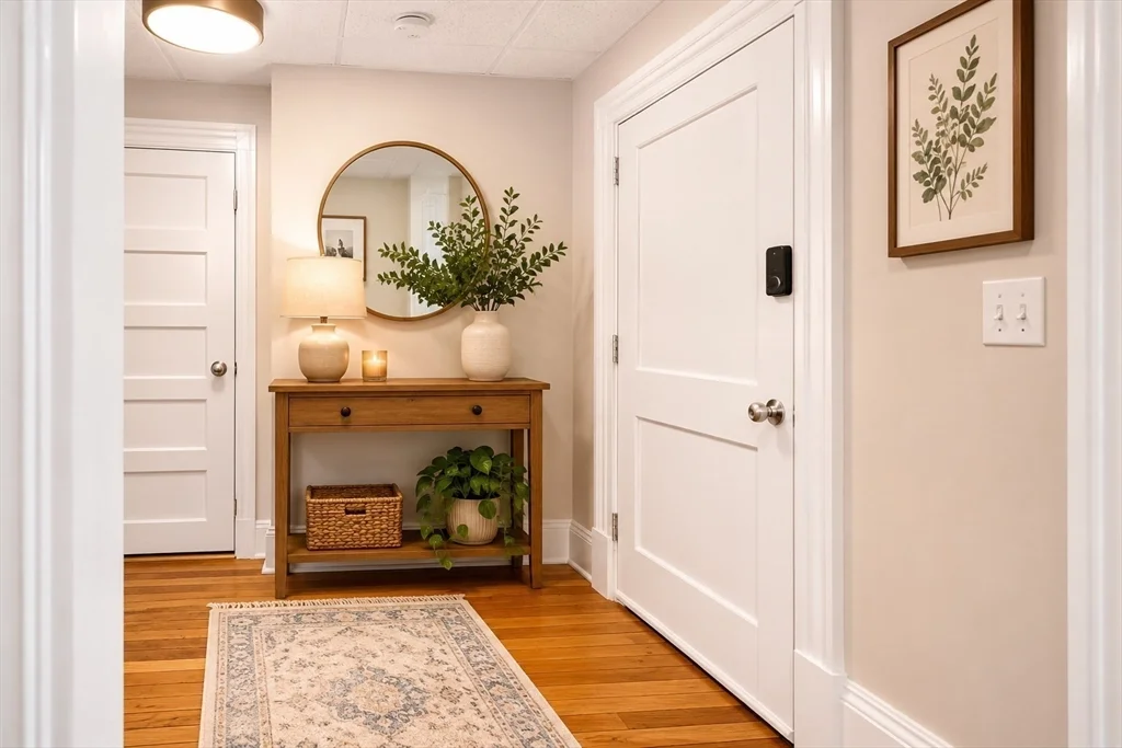 1 bed, 1 bath apartment for rent at 121 Glendale St Unit 1, Everett — photo 8 of 27