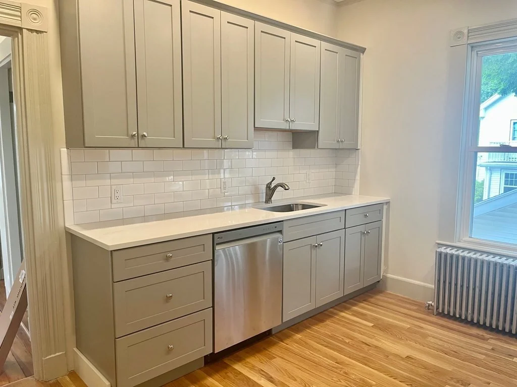 3 bed, 2 bath apartment for rent at 121 Hewlett Unit 2, Roslindale — photo 3 of 19