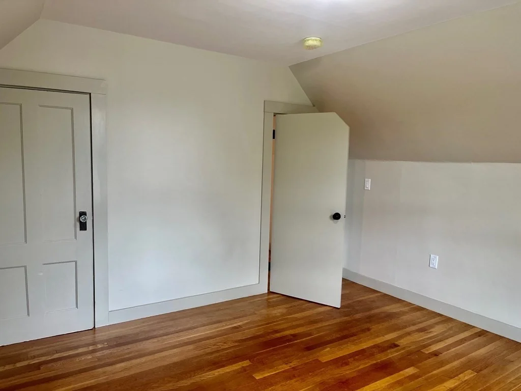 3 bed, 2 bath apartment for rent at 121 Hewlett Unit 2, Roslindale — photo 17 of 19