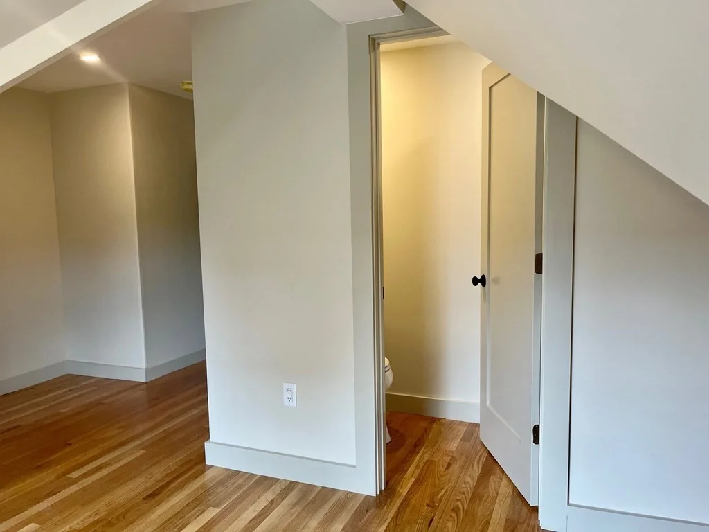 3 bed, 2 bath apartment for rent at 121 Hewlett Unit 2, Roslindale — photo 16 of 19