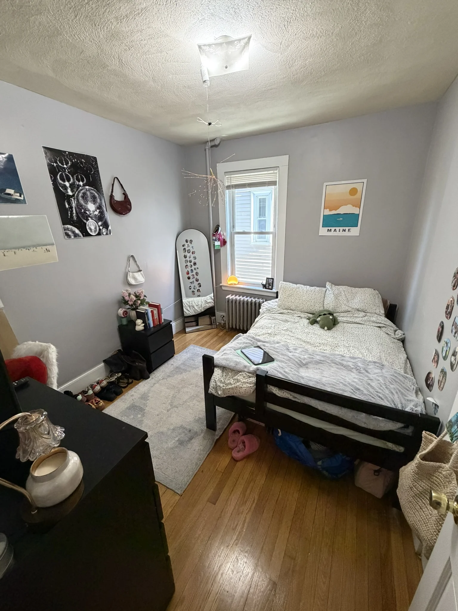 3 bed, 1 bath apartment for rent at 121 Hillside St Unit 2, Mission Hill — photo 6 of 11