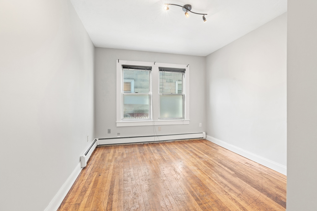 2 bed, 1 bath apartment for rent at 121 Johnson St Unit 1L, Lynn — photo 11 of 24