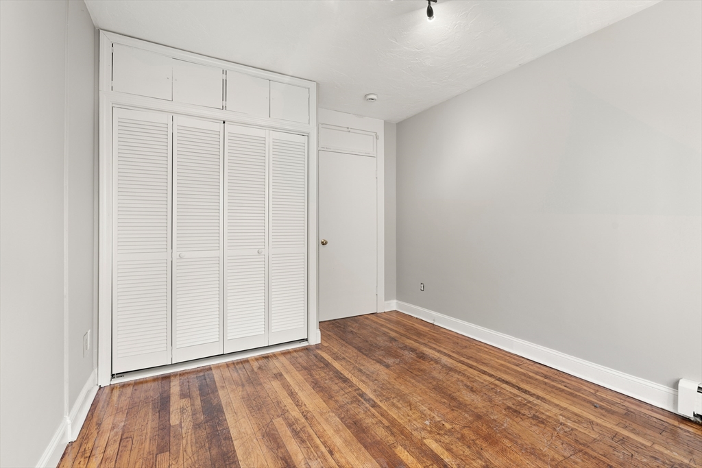 2 bed, 1 bath apartment for rent at 121 Johnson St Unit 1L, Lynn — photo 12 of 24