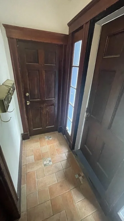 2 bed, 1 bath apartment for rent at 121 Lewis Rd Unit N/A, Belmont — photo 17 of 20