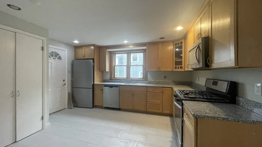 2 bed, 1 bath apartment for rent at 121 Lewis Rd Unit N/A, Belmont — photo 3 of 20