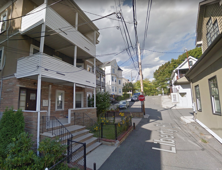 4 bed, 2 bath apartment for rent at 121 Liberty Rd Unit 2, Powder House Square — photo 40 of 41