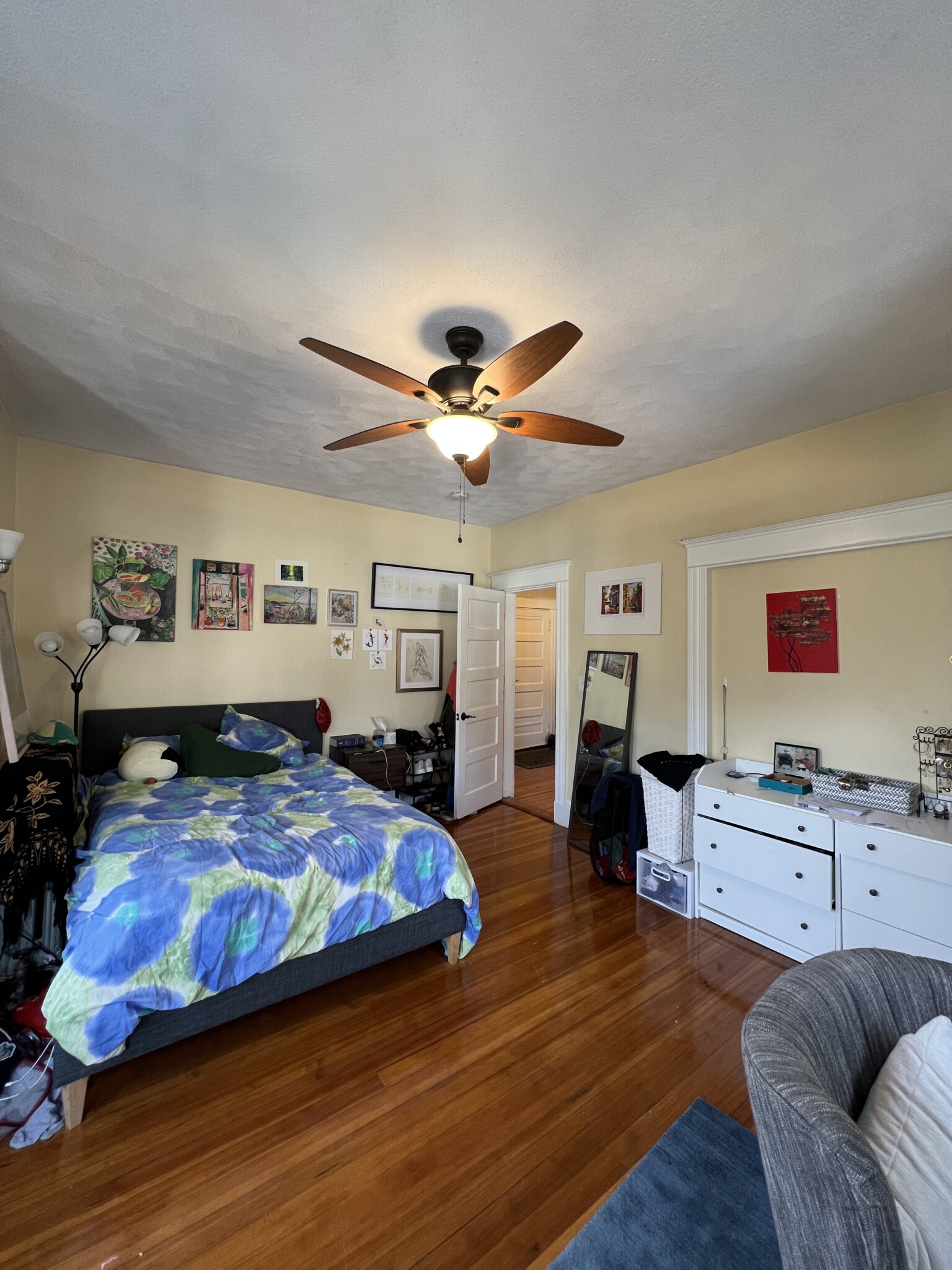 4 bed, 2 bath apartment for rent at 121 Liberty Rd Unit 2, Powder House Square — photo 7 of 41