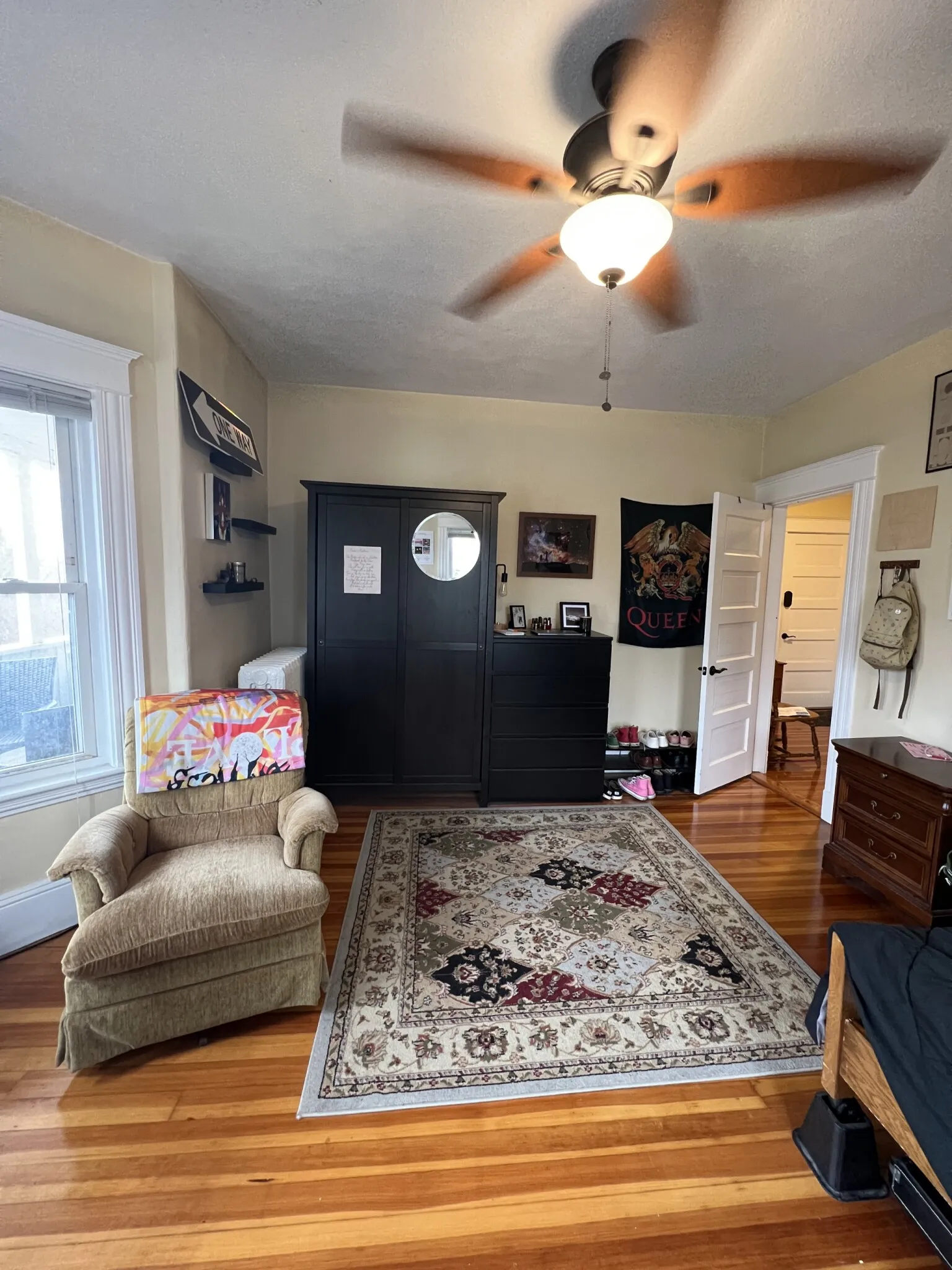 4 bed, 2 bath apartment for rent at 121 Liberty Rd Unit 3, Powder House Square — photo 8 of 25