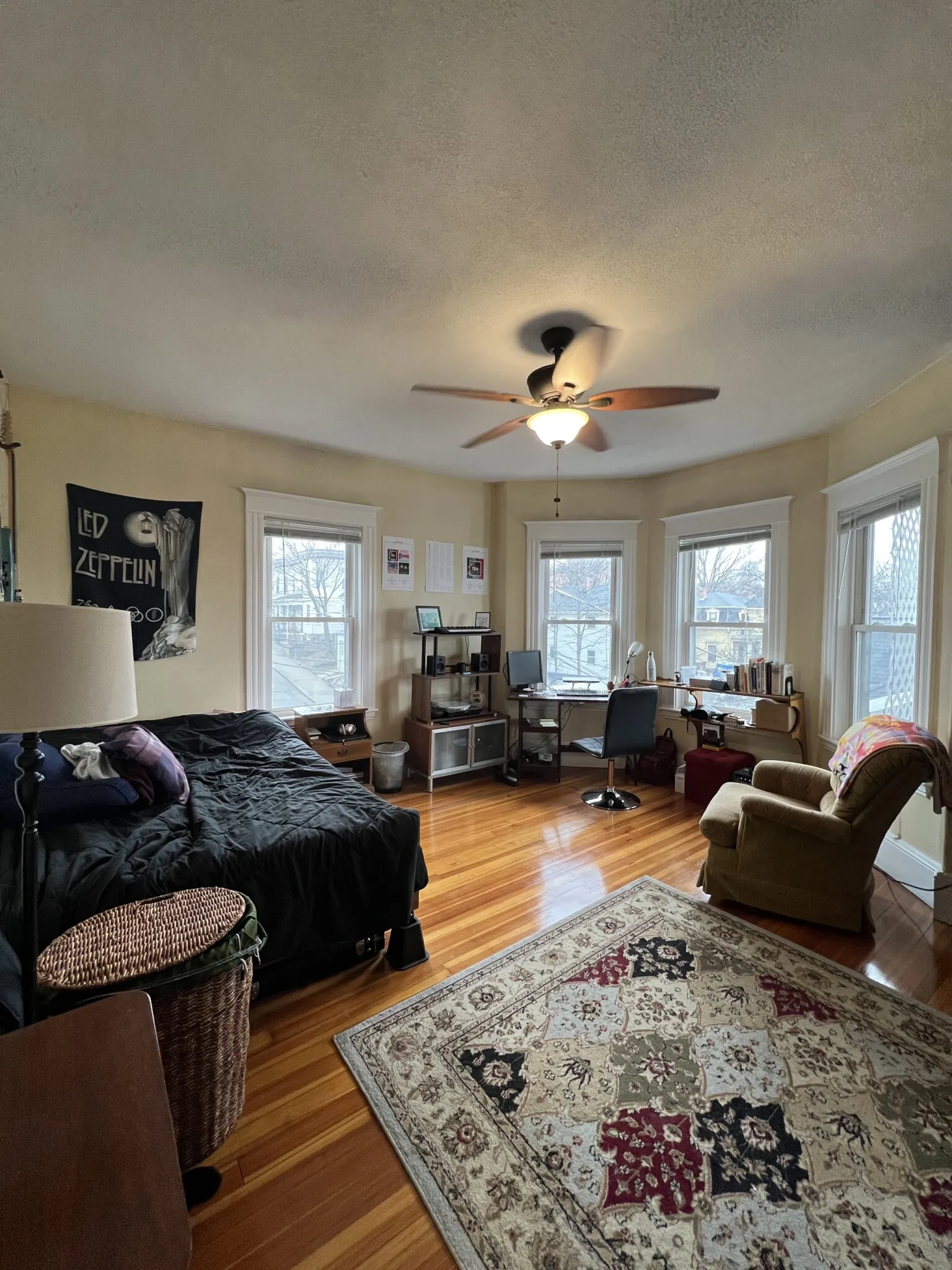 4 bed, 2 bath apartment for rent at 121 Liberty Rd Unit 3, Powder House Square — photo 1 of 25