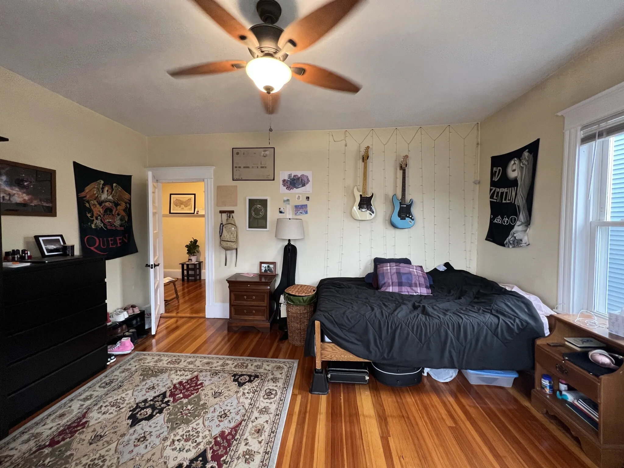 4 bed, 2 bath apartment for rent at 121 Liberty Rd Unit 3, Powder House Square — photo 2 of 25