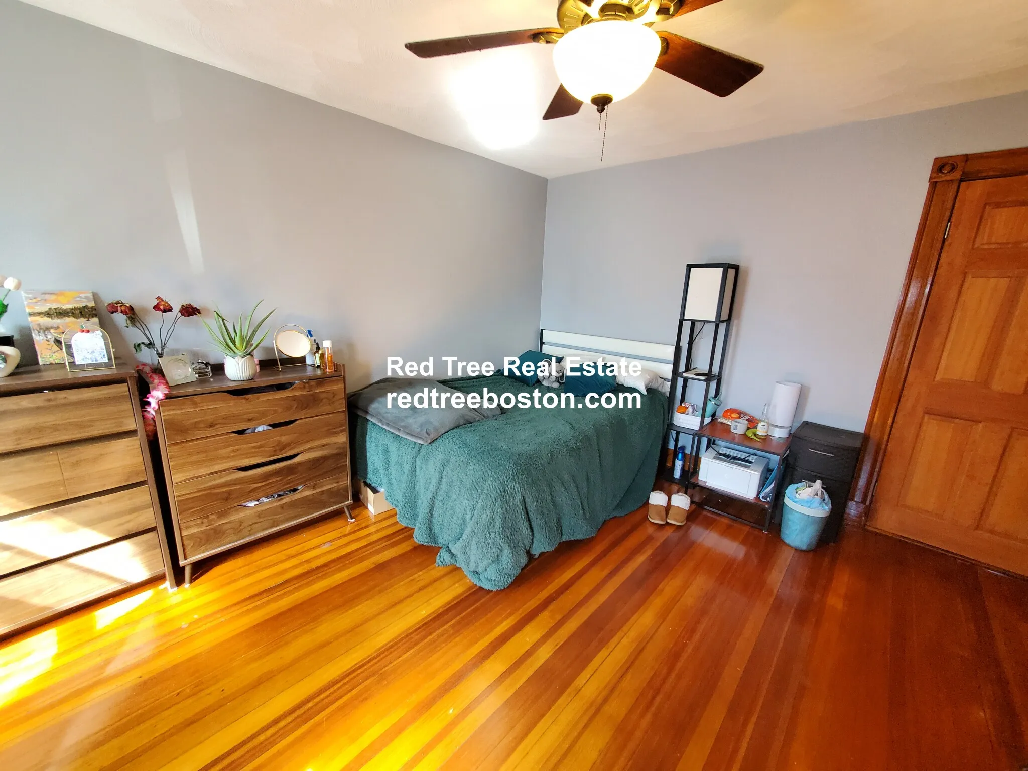 5 bed, 2 bath apartment for rent at 121 Lowell St Unit 2, Powder House Square — photo 18 of 25