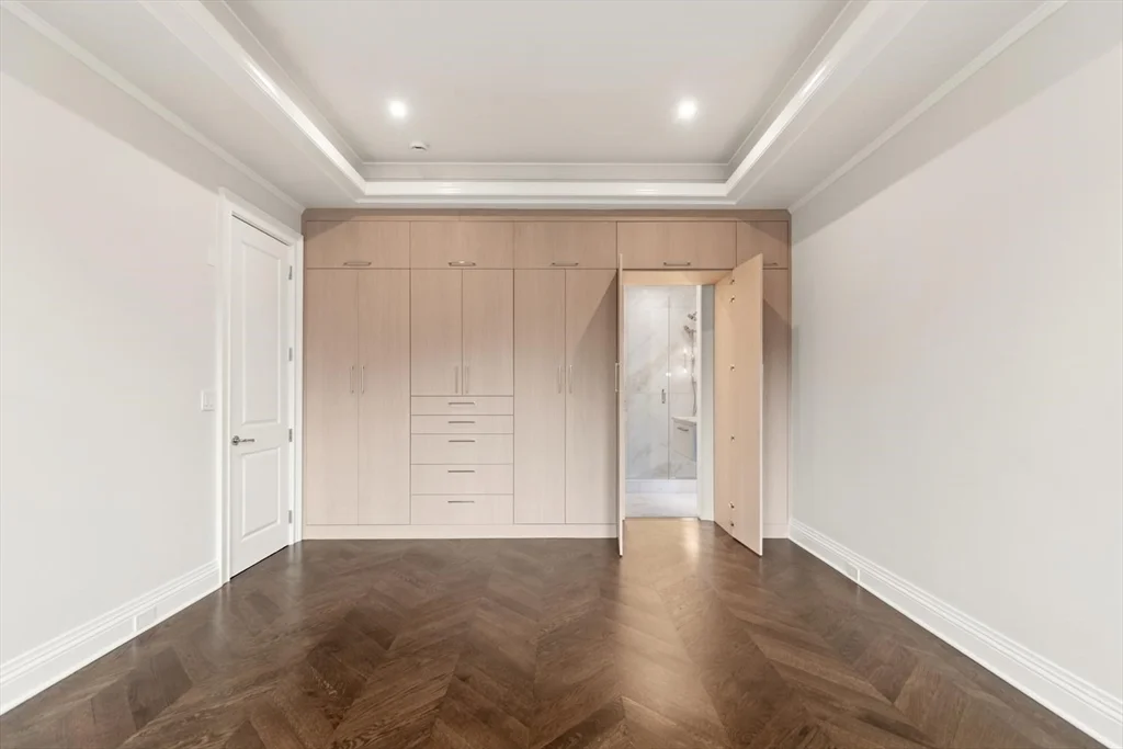 3 bed, 2 bath apartment for rent at 121 Newbury St Unit PH, Back Bay — photo 15 of 25