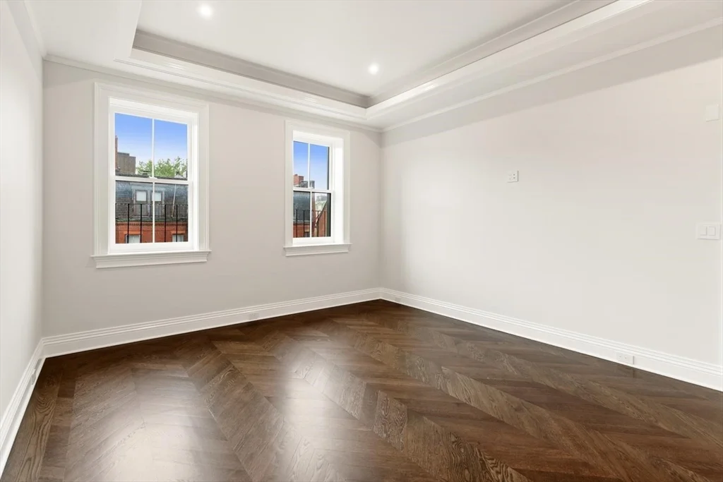 3 bed, 2 bath apartment for rent at 121 Newbury St Unit PH, Back Bay — photo 13 of 25
