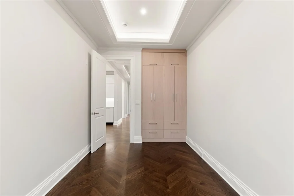 3 bed, 2 bath apartment for rent at 121 Newbury St Unit PH, Back Bay — photo 18 of 25