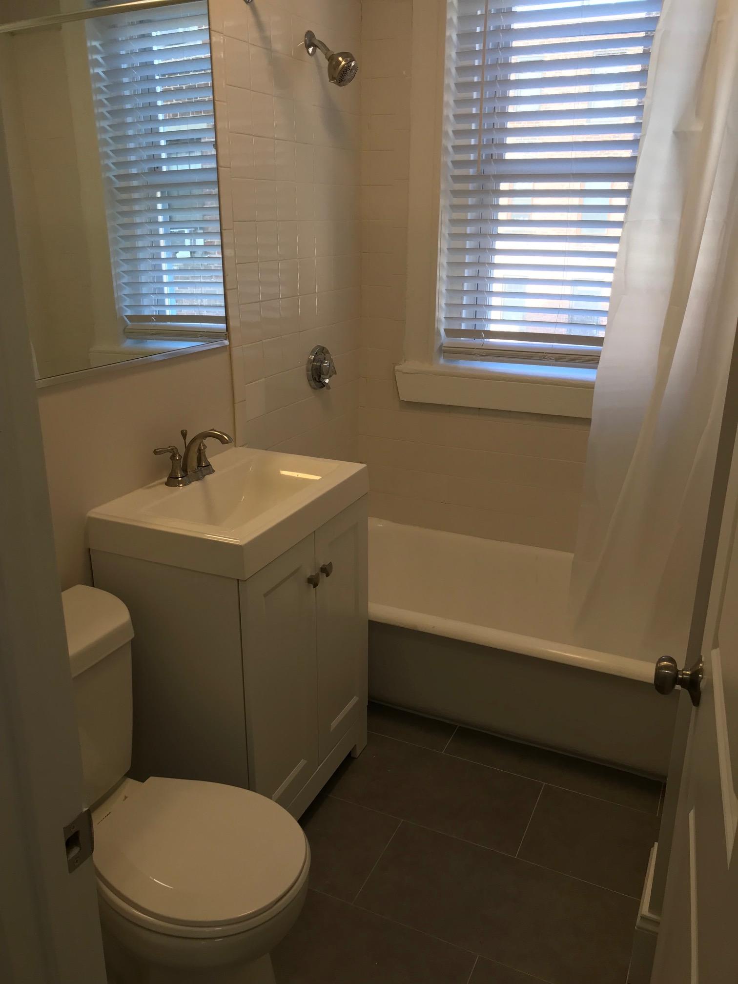 1 bed, 1 bath apartment for rent at 121 Park Dr Unit 24, Fenway — photo 7 of 10