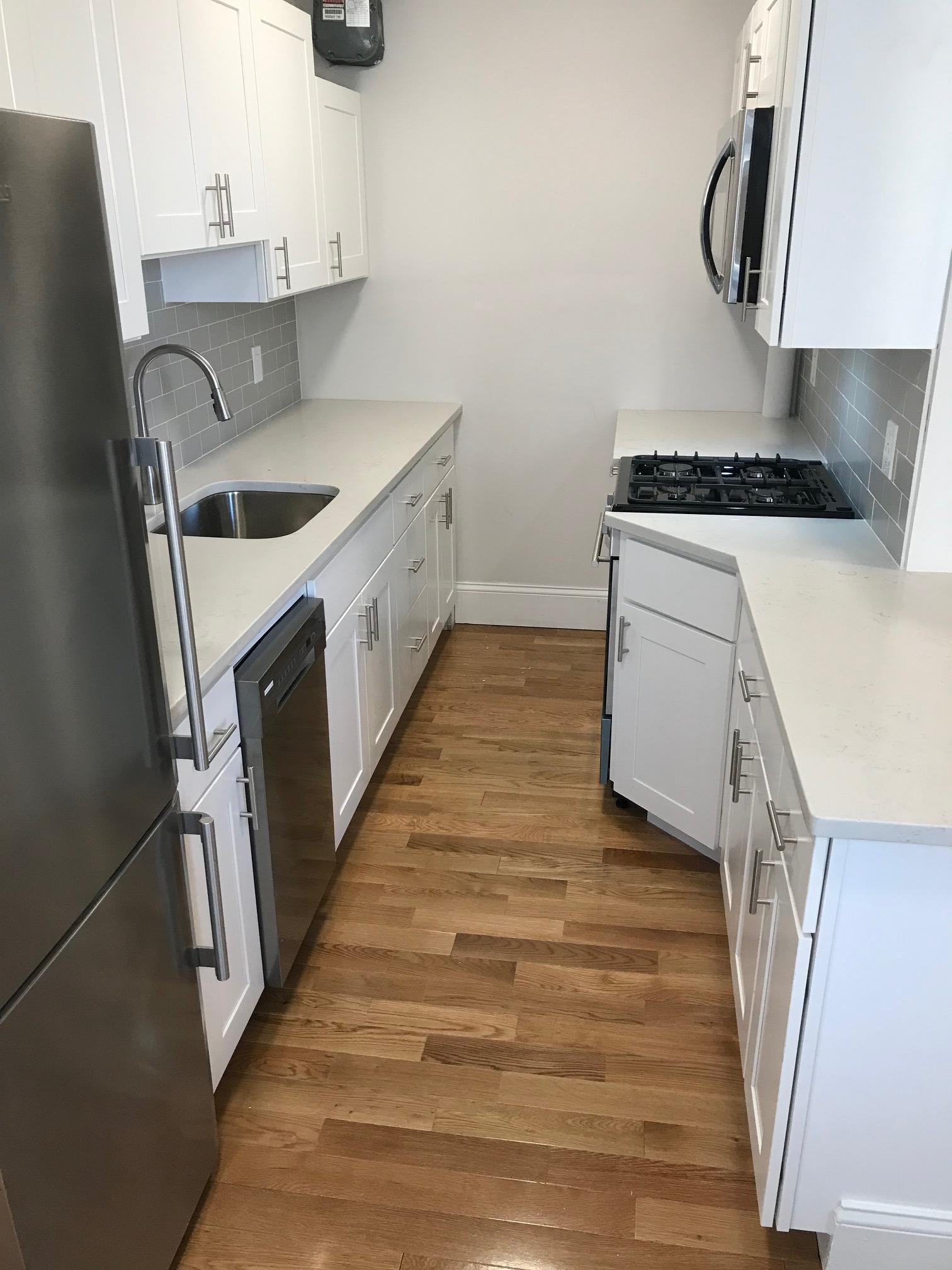1 bed, 1 bath apartment for rent at 121 Park Dr Unit 24, Fenway — photo 3 of 10