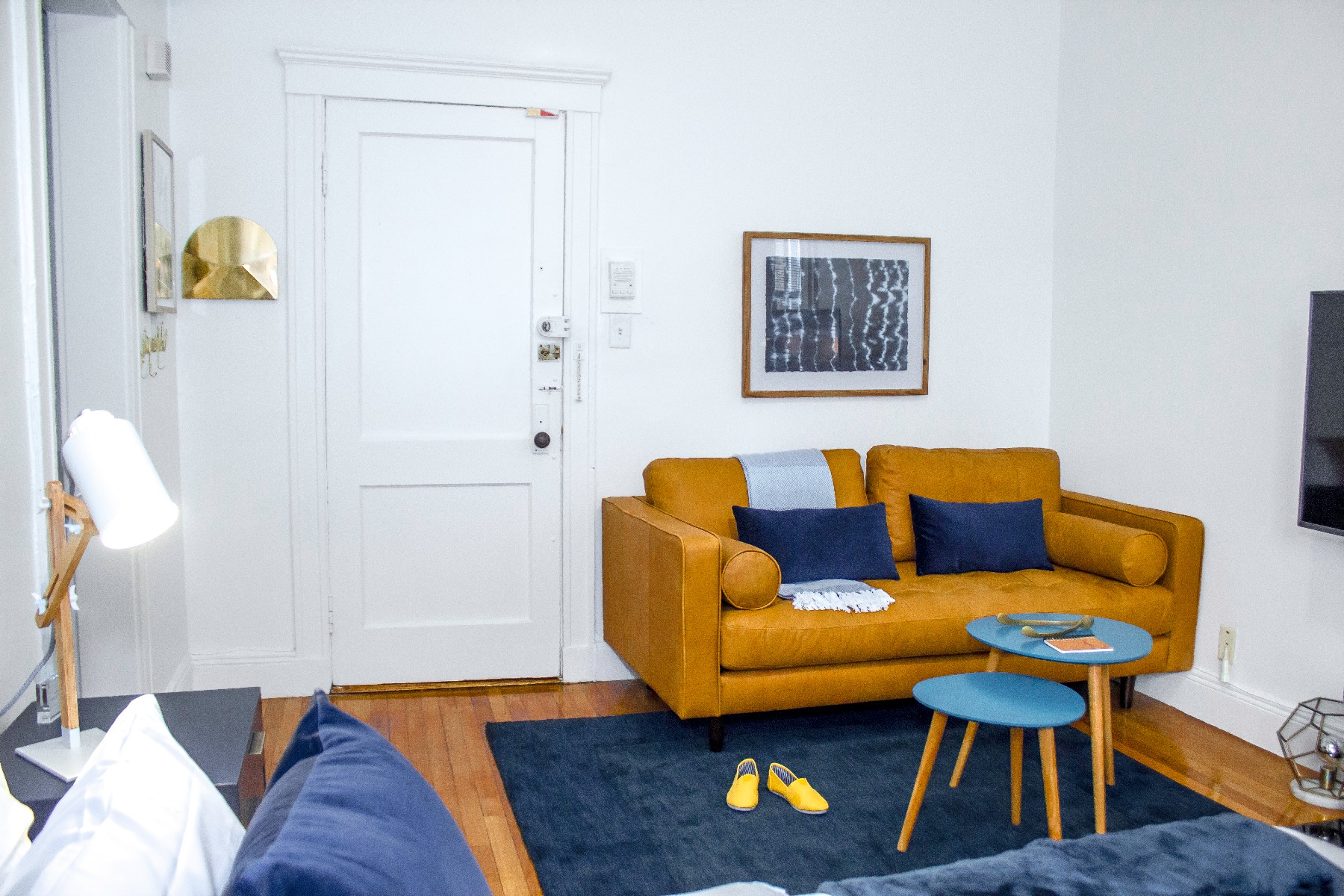 Studio bed, 1 bath apartment for rent at 121 Park Dr Unit 3, Fenway — photo 1 of 8