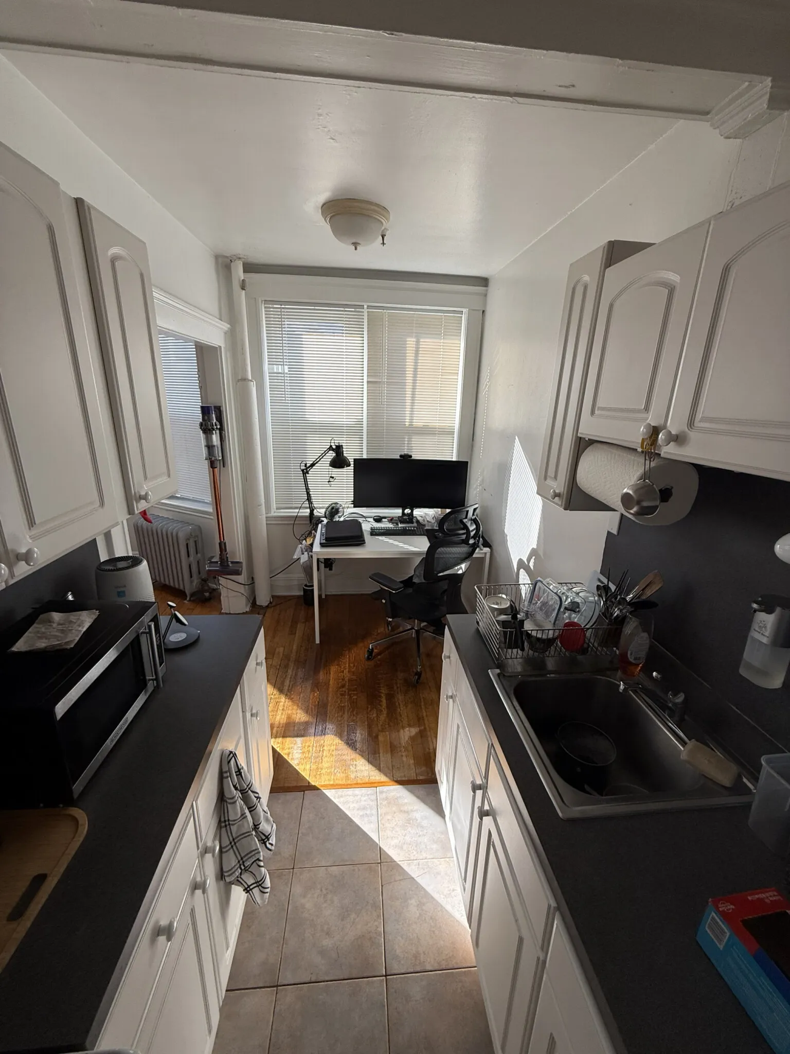 Studio bed, 1 bath apartment for rent at 121 Park Dr Unit 40, Fenway — photo 9 of 11