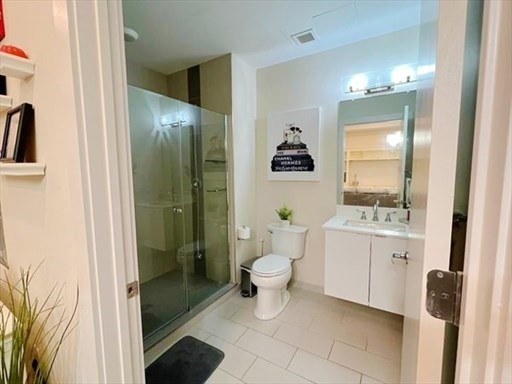 1 bed, 1 bath apartment for rent at 121 Portland St Unit 406, Bulfinch Crossing — photo 9 of 20