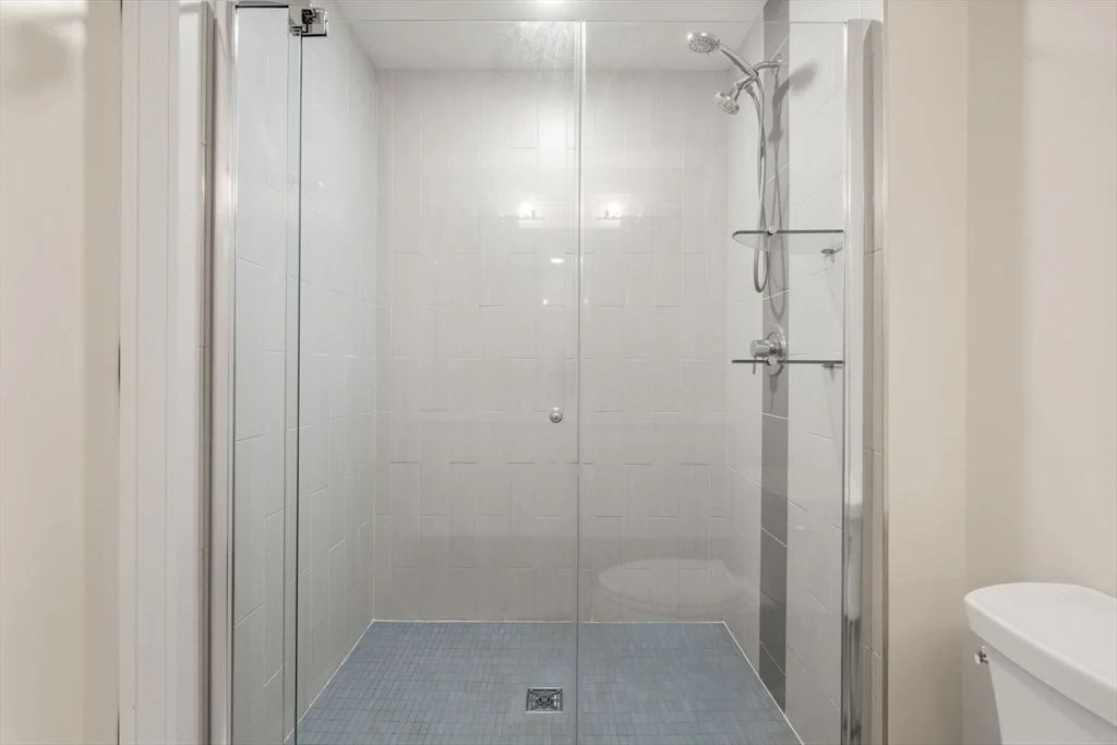 2 bed, 2 bath apartment for rent at 121 Portland St Unit 708, West End — photo 16 of 36