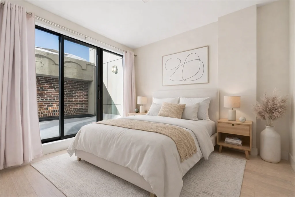 2 bed, 2 bath apartment for rent at 121 Portland St Unit 708, West End — photo 5 of 36