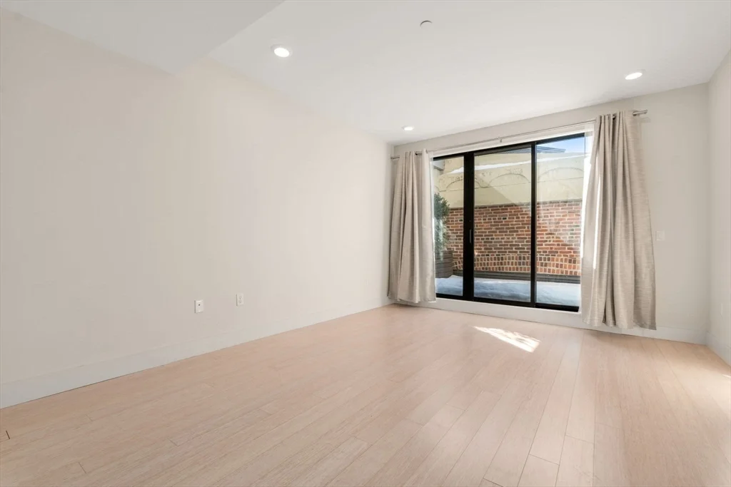 2 bed, 2 bath apartment for rent at 121 Portland St Unit 708, West End — photo 23 of 36
