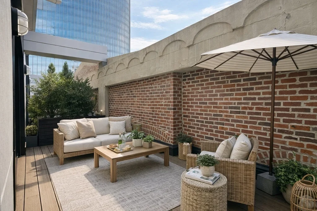 2 bed, 2 bath apartment for rent at 121 Portland St Unit 708, West End — photo 6 of 36