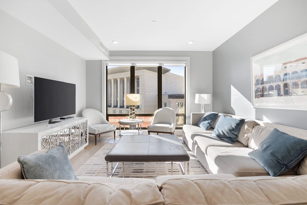 2 bed, 2 bath apartment for rent at 121 Portland St Unit 801, West End — photo 3 of 24