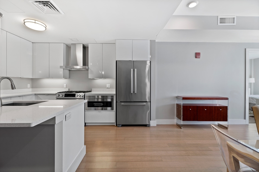 2 bed, 2 bath apartment for rent at 121 Portland St Unit 801, West End — photo 10 of 24