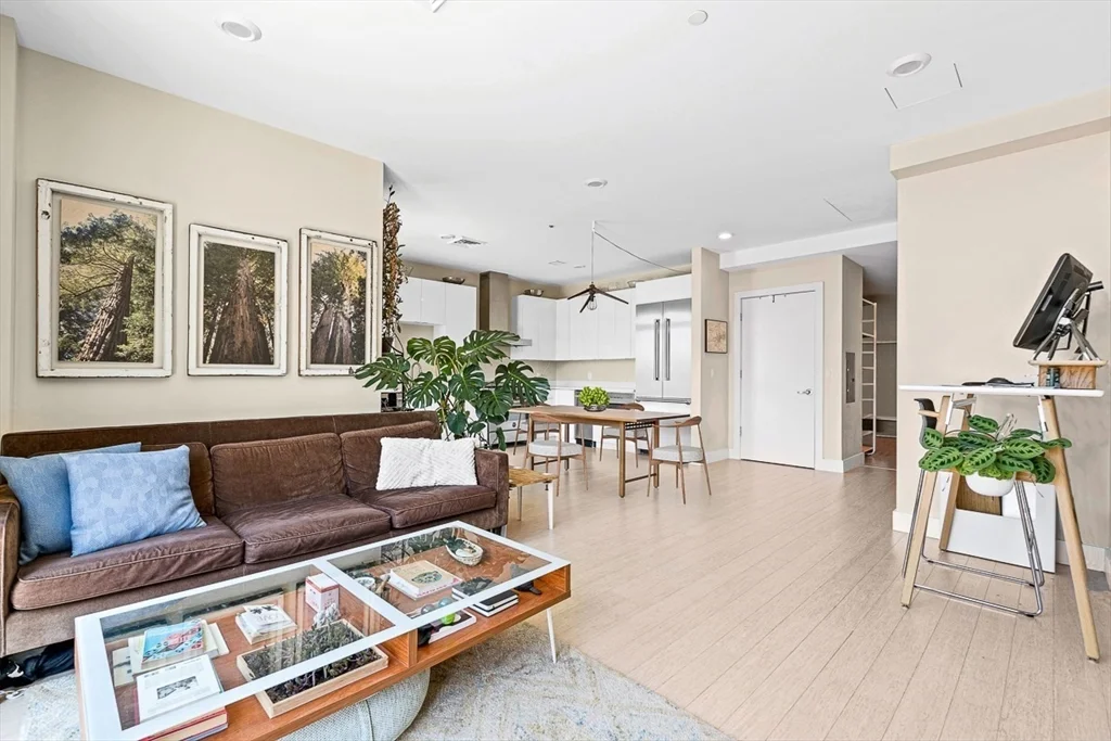 1 bed, 1 bath apartment for rent at 121 Portland St Unit PH3, North End — photo 8 of 23
